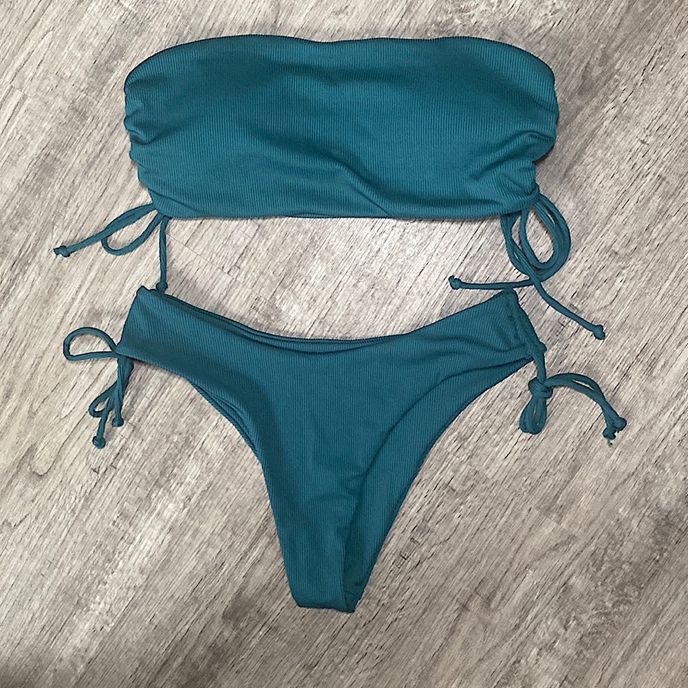 👙Green bikini set, strapless, size S